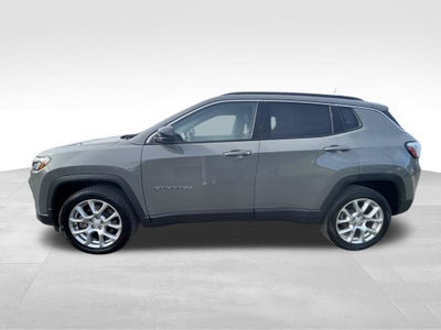 2023 Jeep Compass Latitude Lux