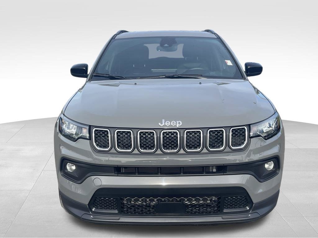 2023 Jeep Compass Latitude Lux