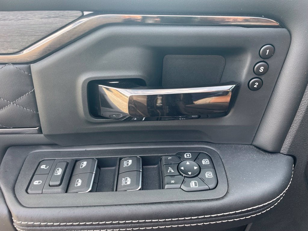 2026 RAM 3500 Limited
