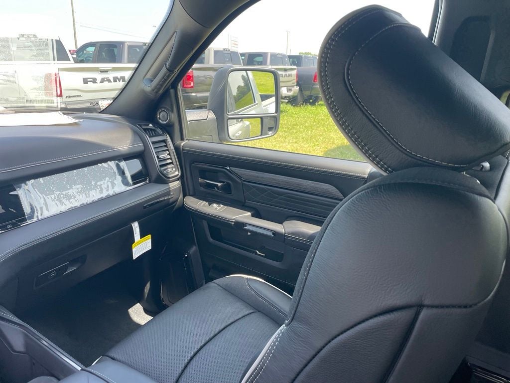 2026 RAM 3500 Limited
