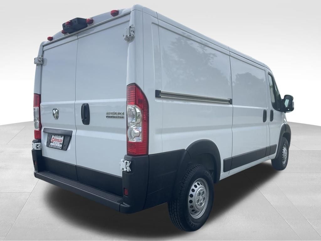 2025 RAM ProMaster 2500 Base 136 WB