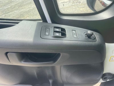 2025 RAM ProMaster 2500 Base 136 WB