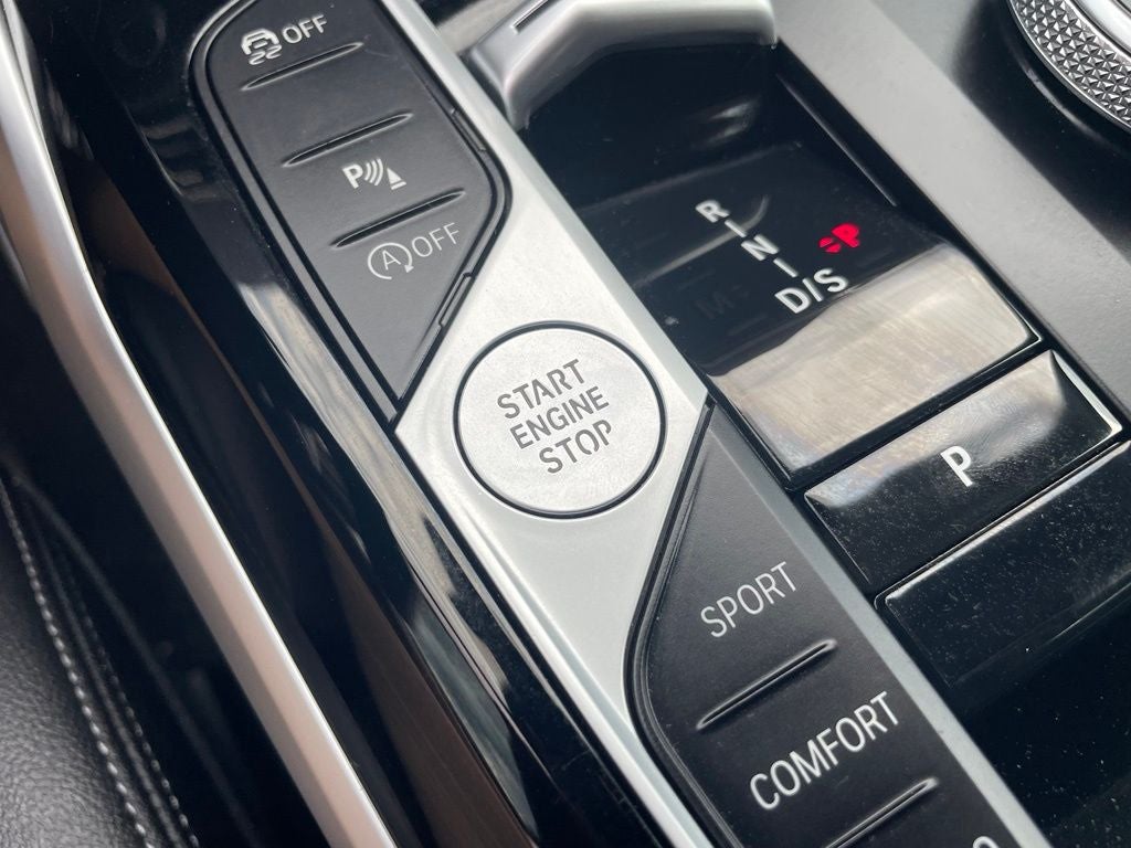 2023 BMW 3 Series 330i xDrive