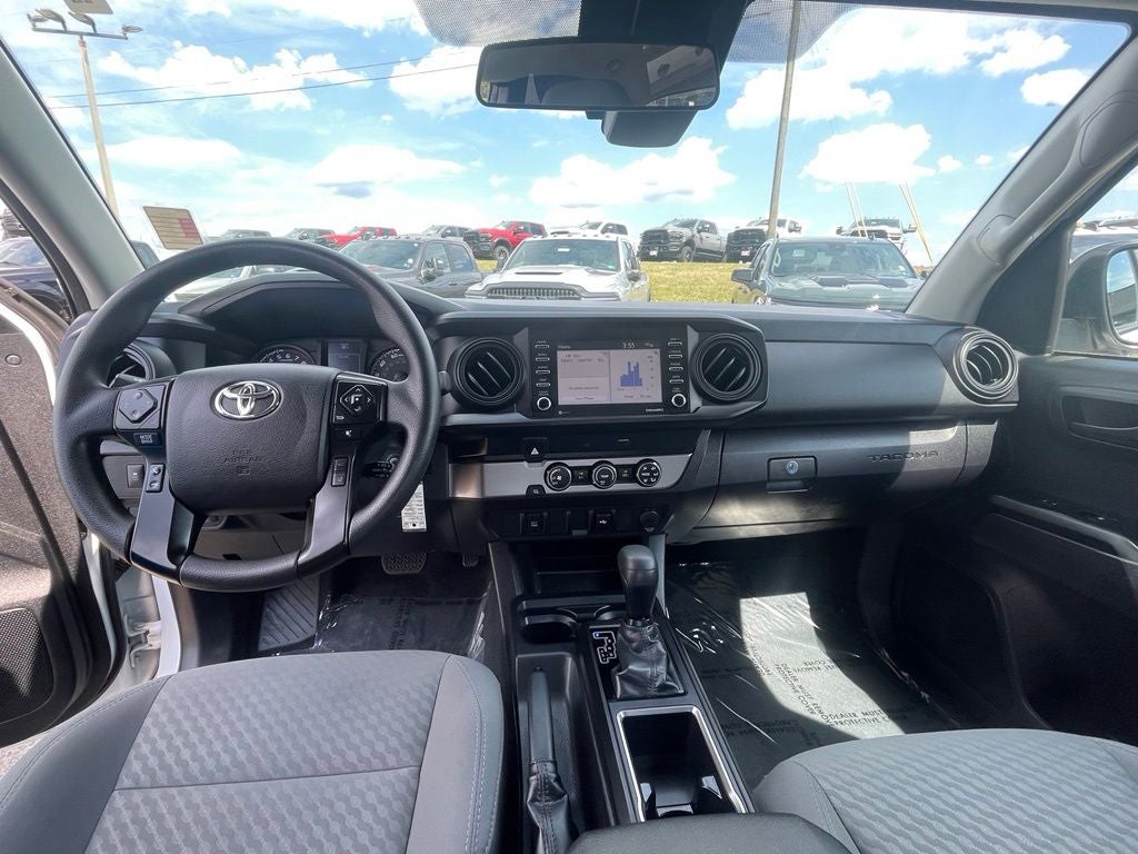 2022 Toyota Tacoma SR