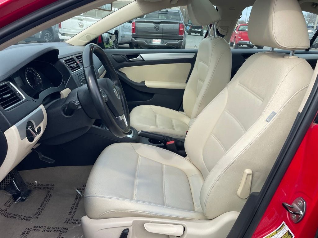 Used 2014 Volkswagen Jetta SE with VIN 3VWD17AJ8EM372735 for sale in Culpeper, VA