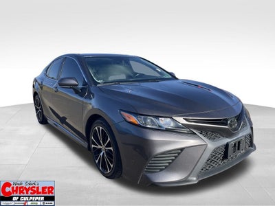 2020 Toyota Camry SE