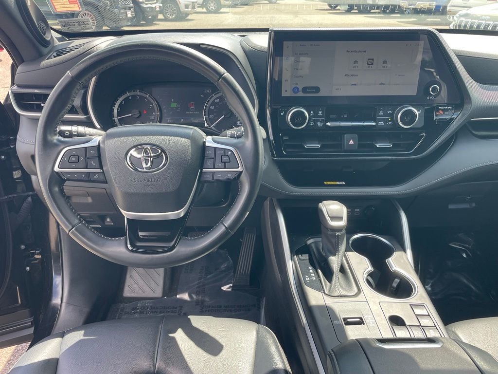 2023 Toyota Highlander XSE