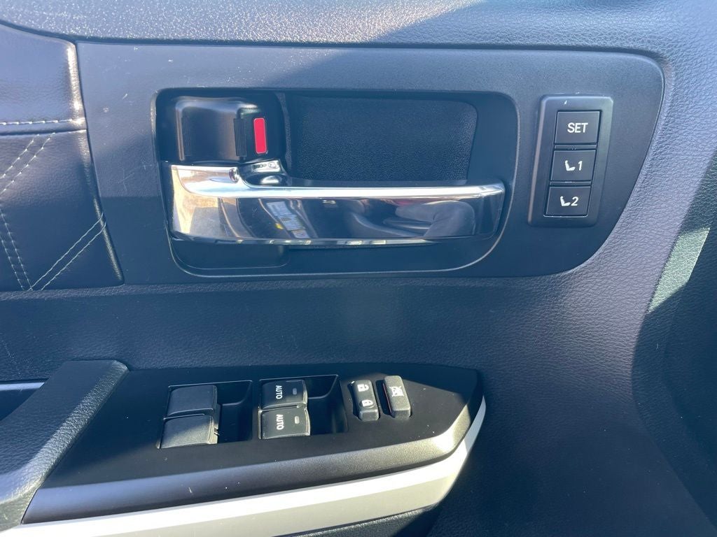 2019 Toyota Tundra Platinum 5.7L V8