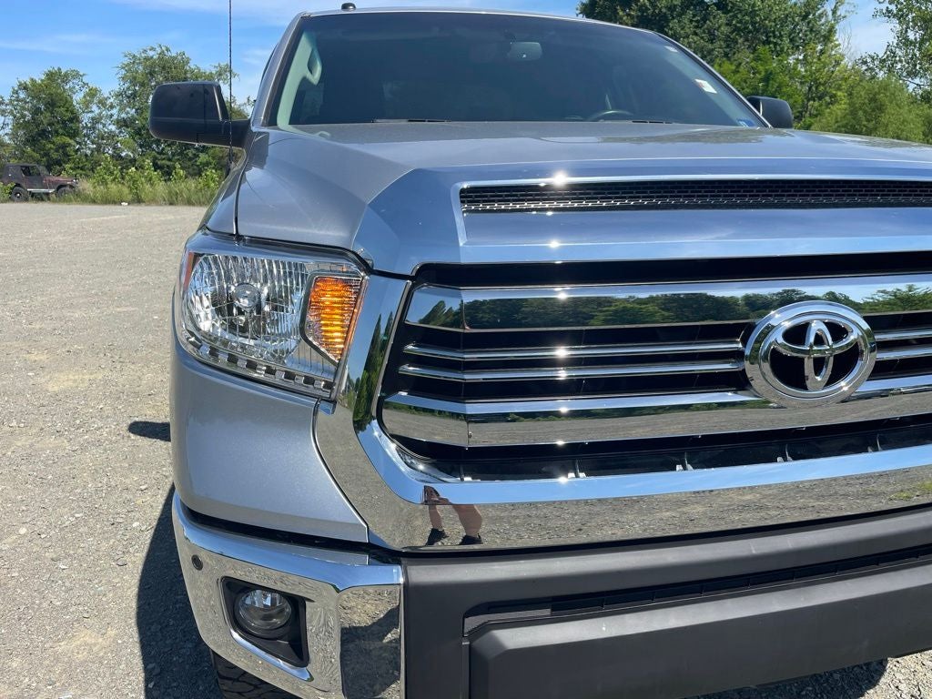 2016 Toyota Tundra SR5
