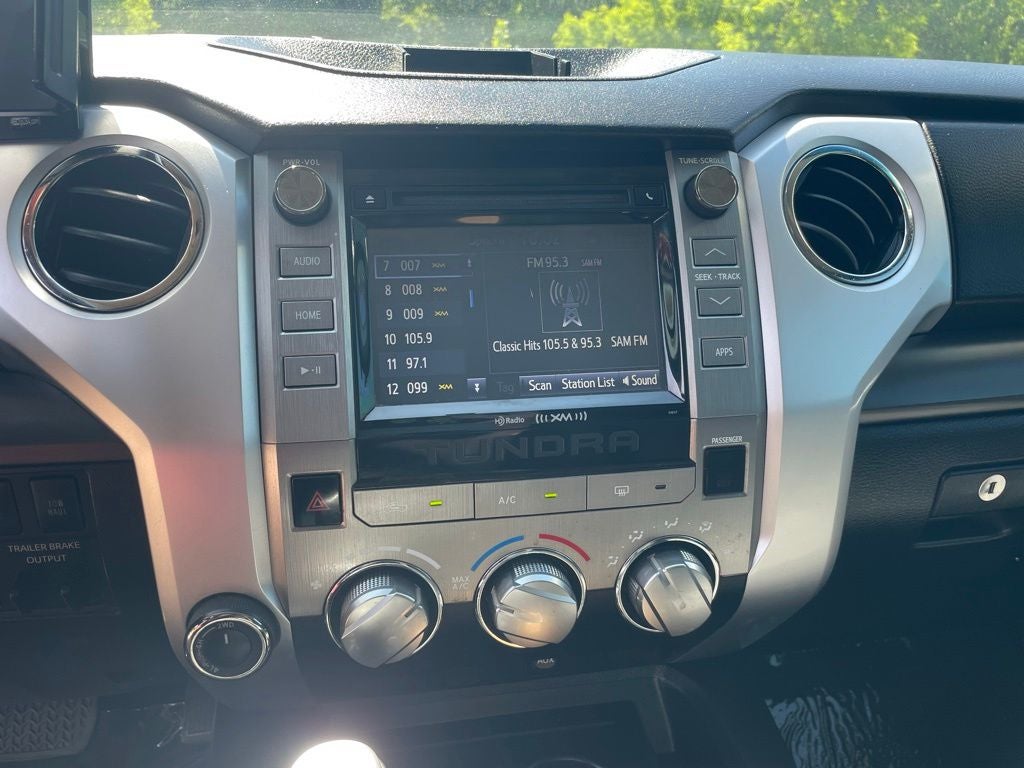 2016 Toyota Tundra SR5