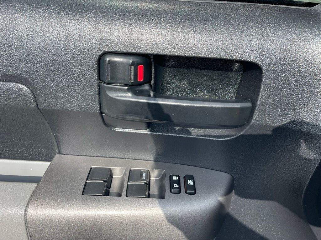 2011 Toyota Tundra Grade 4.6L V8