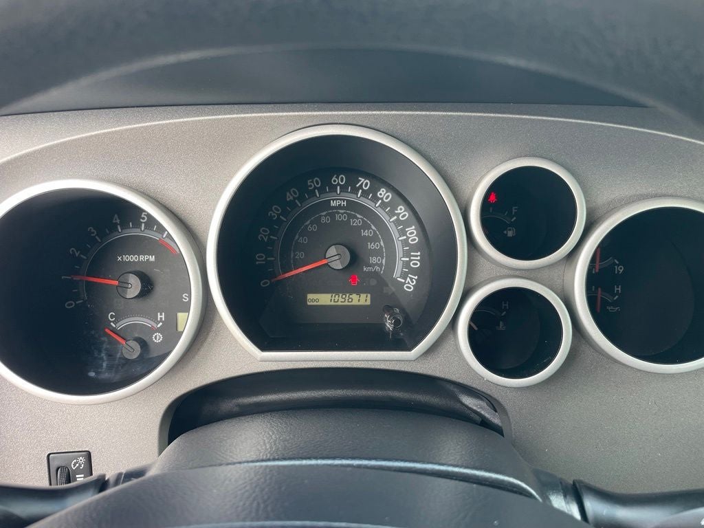 2011 Toyota Tundra Grade 4.6L V8