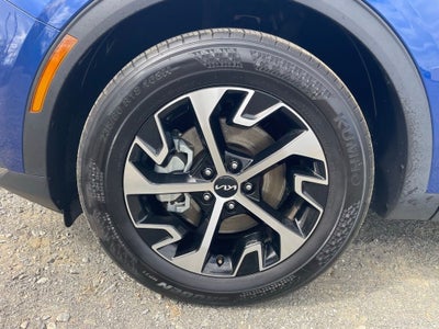 2024 Kia Sportage EX FWD