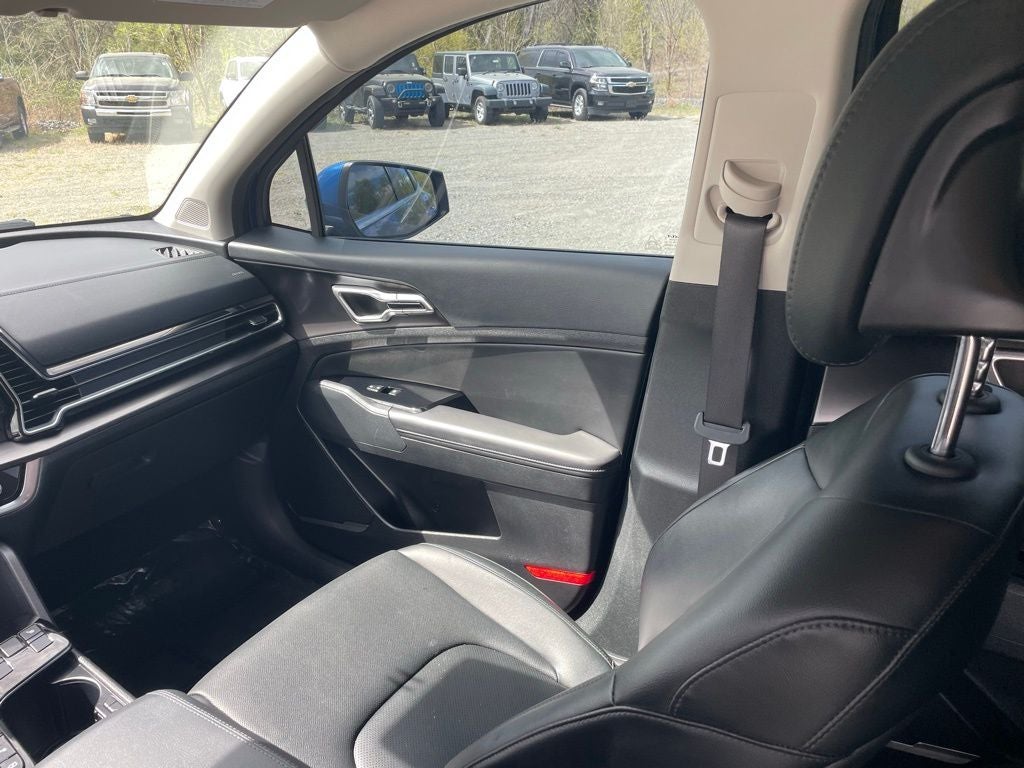 2024 Kia Sportage EX FWD