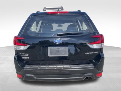2021 Subaru Forester Base
