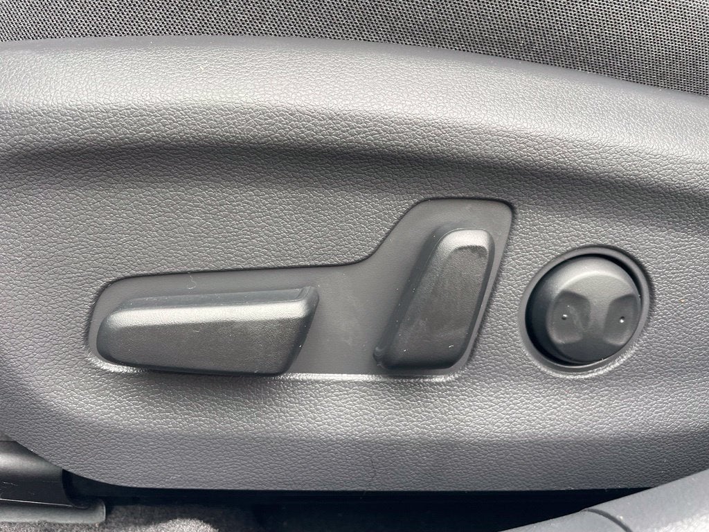 2020 Hyundai Ioniq Hybrid SE