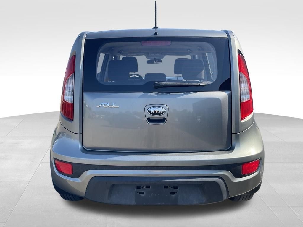 2013 Kia Soul Base