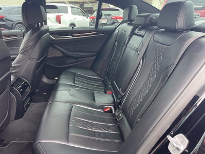 2021 BMW 5 Series M550i xDrive