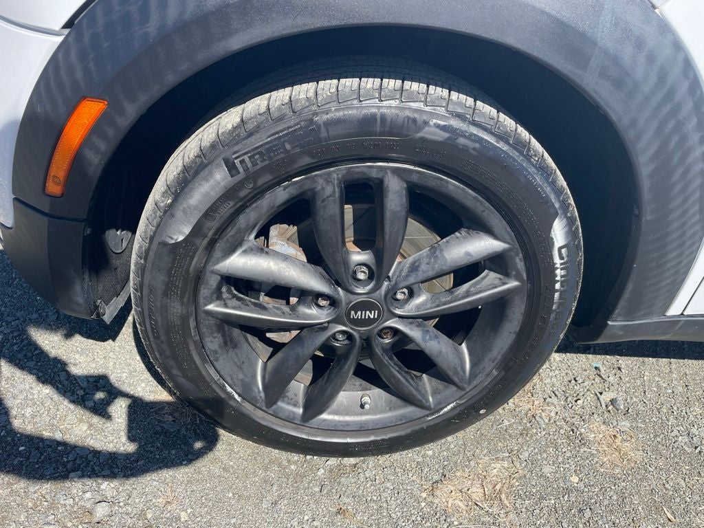 2013 MINI Cooper Countryman Base