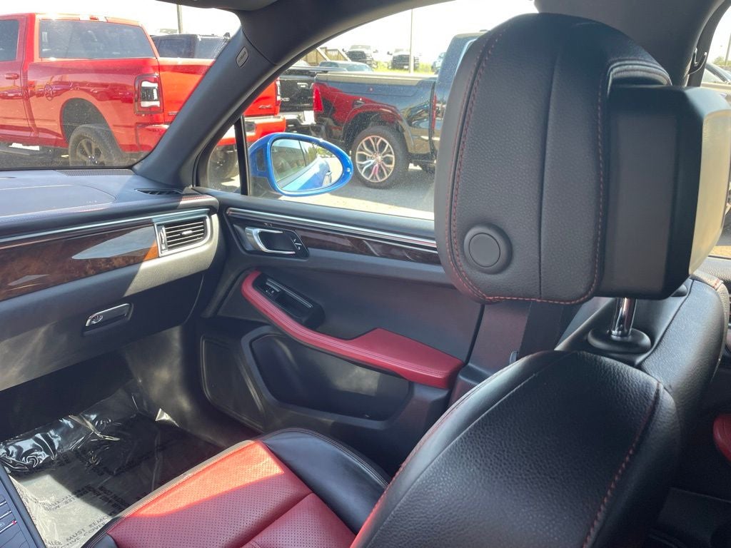 2017 Porsche Macan Base