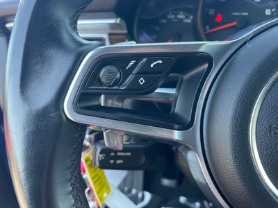 2017 Porsche Macan Base