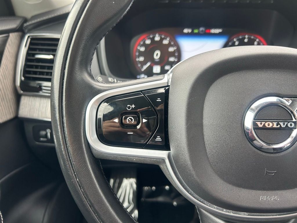 2022 Volvo XC90 T6 Inscription