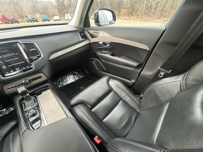 2022 Volvo XC90 T6 Inscription
