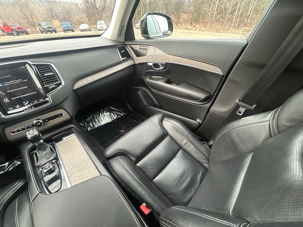 2022 Volvo XC90 T6 Inscription