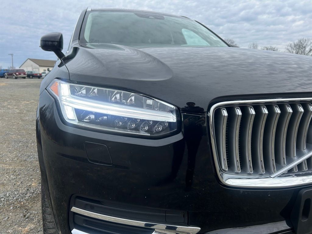 2022 Volvo XC90 T6 Inscription