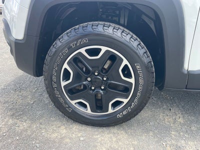 2017 Jeep Renegade Trailhawk