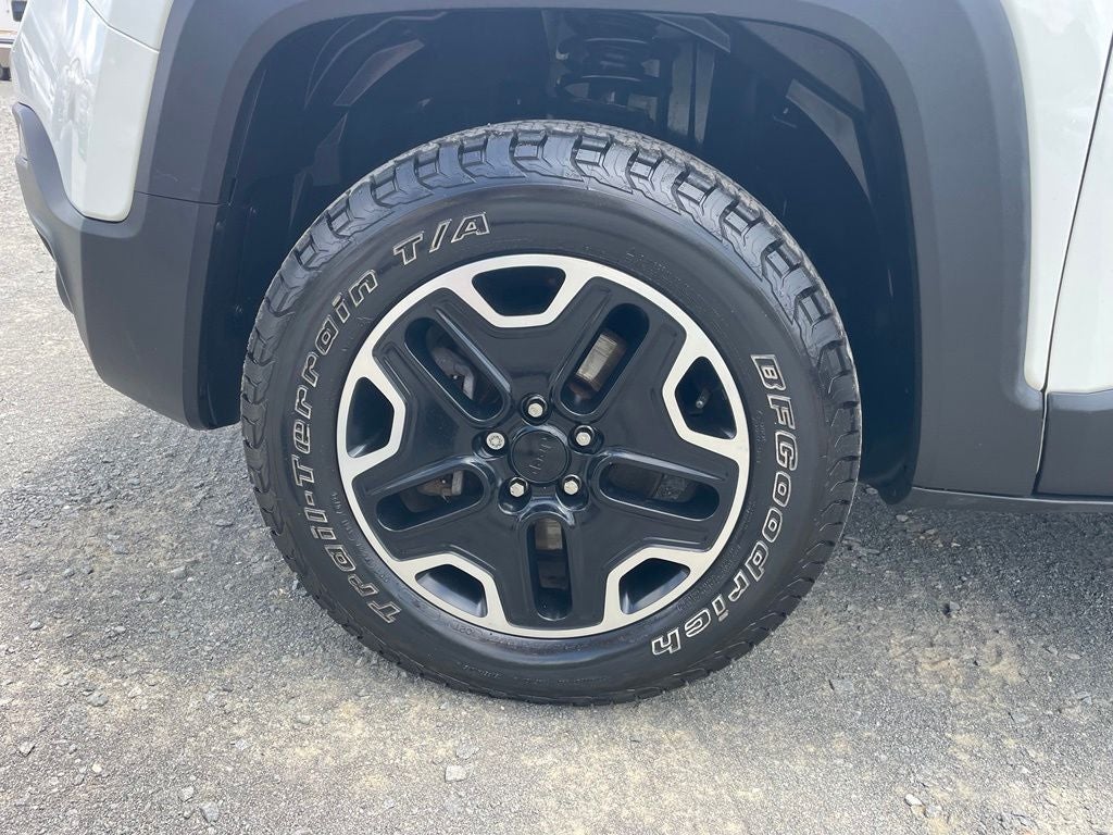 2017 Jeep Renegade Trailhawk