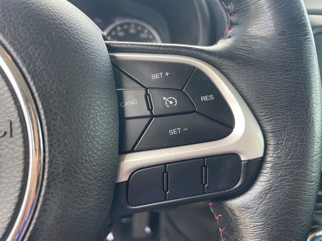 2017 Jeep Renegade Trailhawk